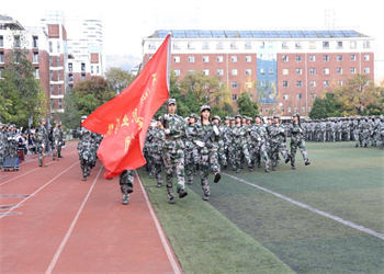 云南旅游职业学院2025年五年制大专报名要求