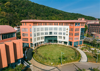 云南五年制大专2025年云南文化艺术职业学院招生专业 云南五年制大专2025年云南文化艺术职业学院招生专业