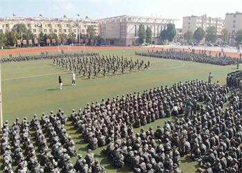 曲靖幼儿师范学校2025年初中起点五年制大专