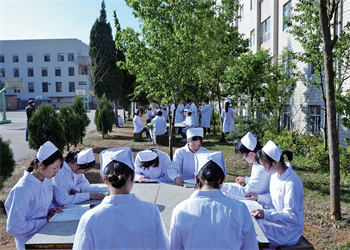 云南中医药中等专业学校2025年五年制大专报名中心 云南中医药中等专业学校2025年五年制大专报名中心