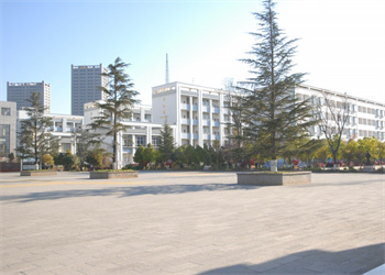 曲靖财经学校2026年五年制大专报名电话 曲靖财经学校2026年五年制大专报名电话