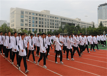 曲靖财经学校2026年五年制大专报名条件 曲靖财经学校2026年五年制大专报名条件